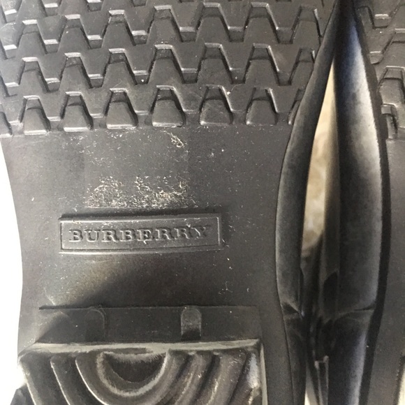 Burberry Riddlestone Rain Booties - Picture 7 of 8